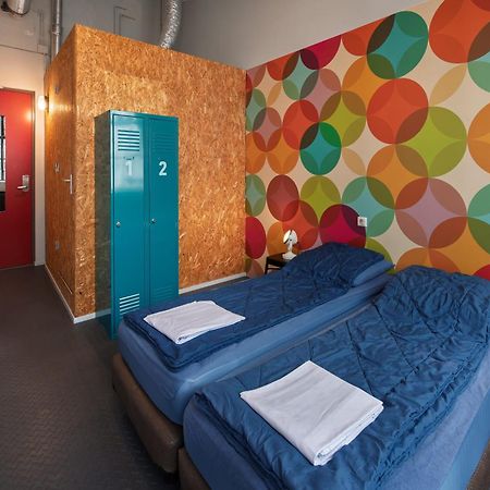 Stayokay Hostel Eindhoven - Blue Collar Bagian luar foto