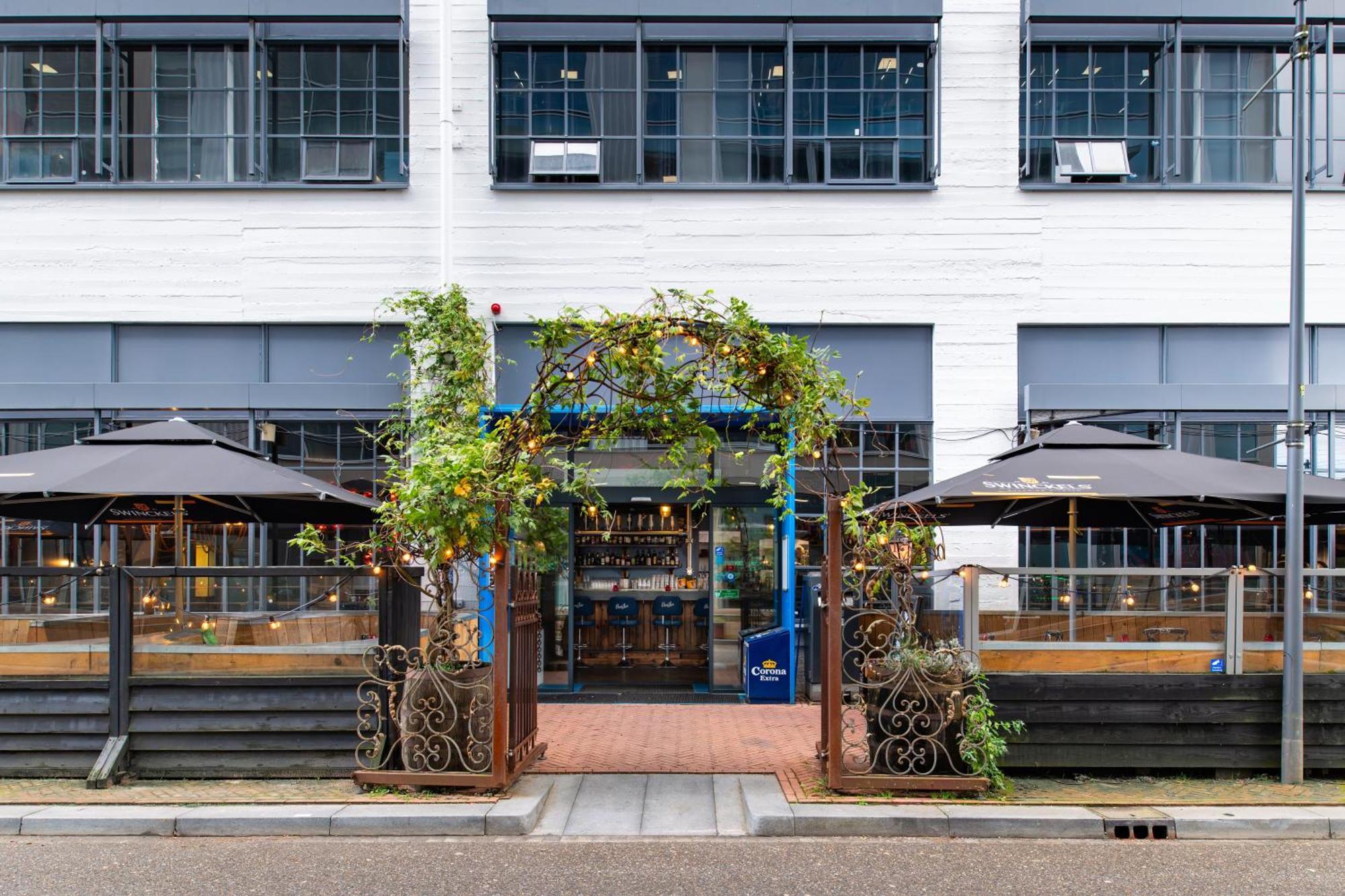 Stayokay Hostel Eindhoven - Blue Collar Bagian luar foto