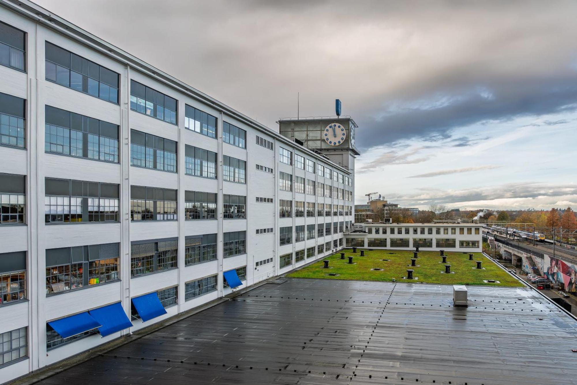 Stayokay Hostel Eindhoven - Blue Collar Bagian luar foto