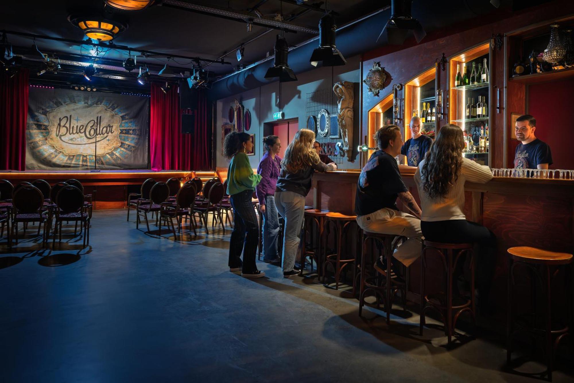 Stayokay Hostel Eindhoven - Blue Collar Bagian luar foto