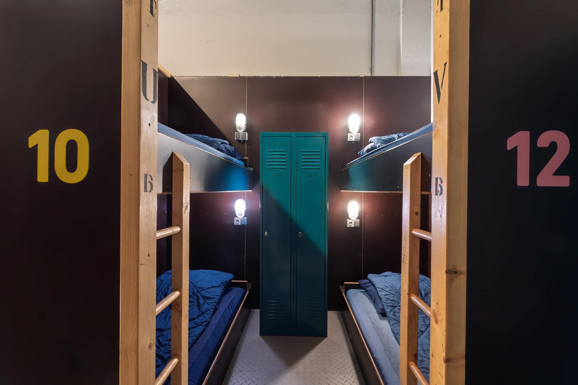 Stayokay Hostel Eindhoven - Blue Collar Bagian luar foto