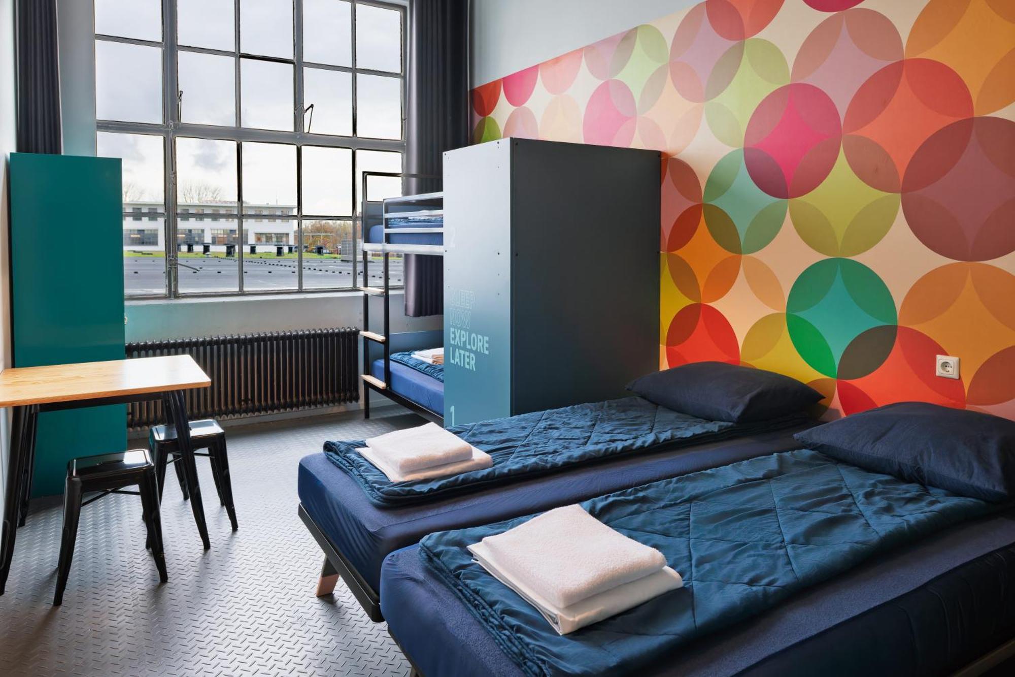 Stayokay Hostel Eindhoven - Blue Collar Bagian luar foto