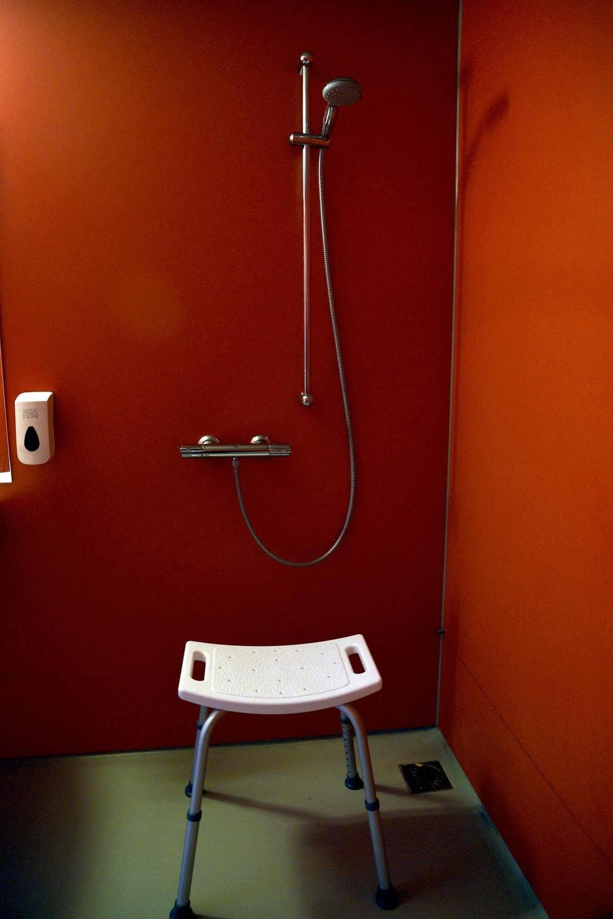 Stayokay Hostel Eindhoven - Blue Collar Bagian luar foto